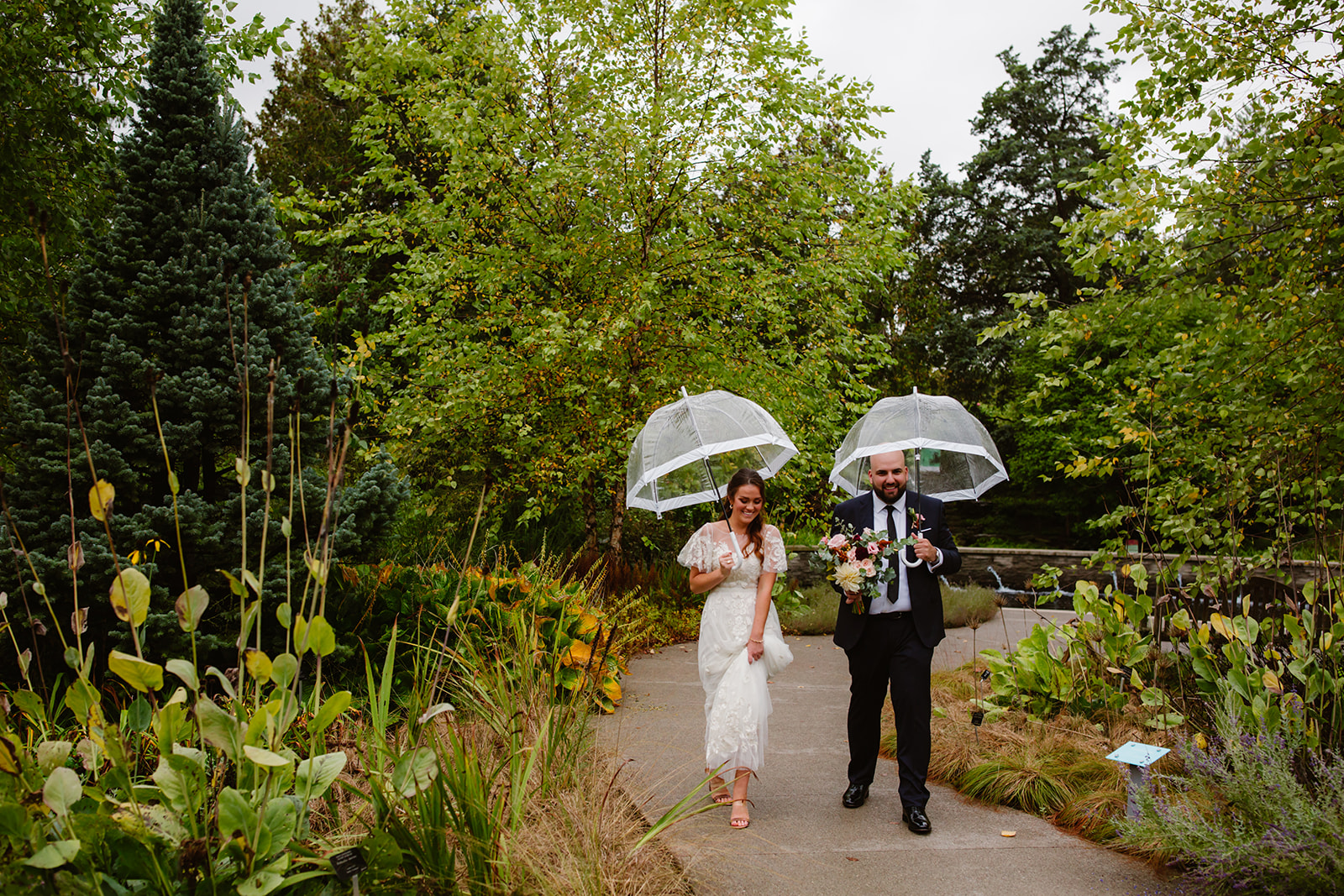 What to Do if It Rains on Your Wedding Day